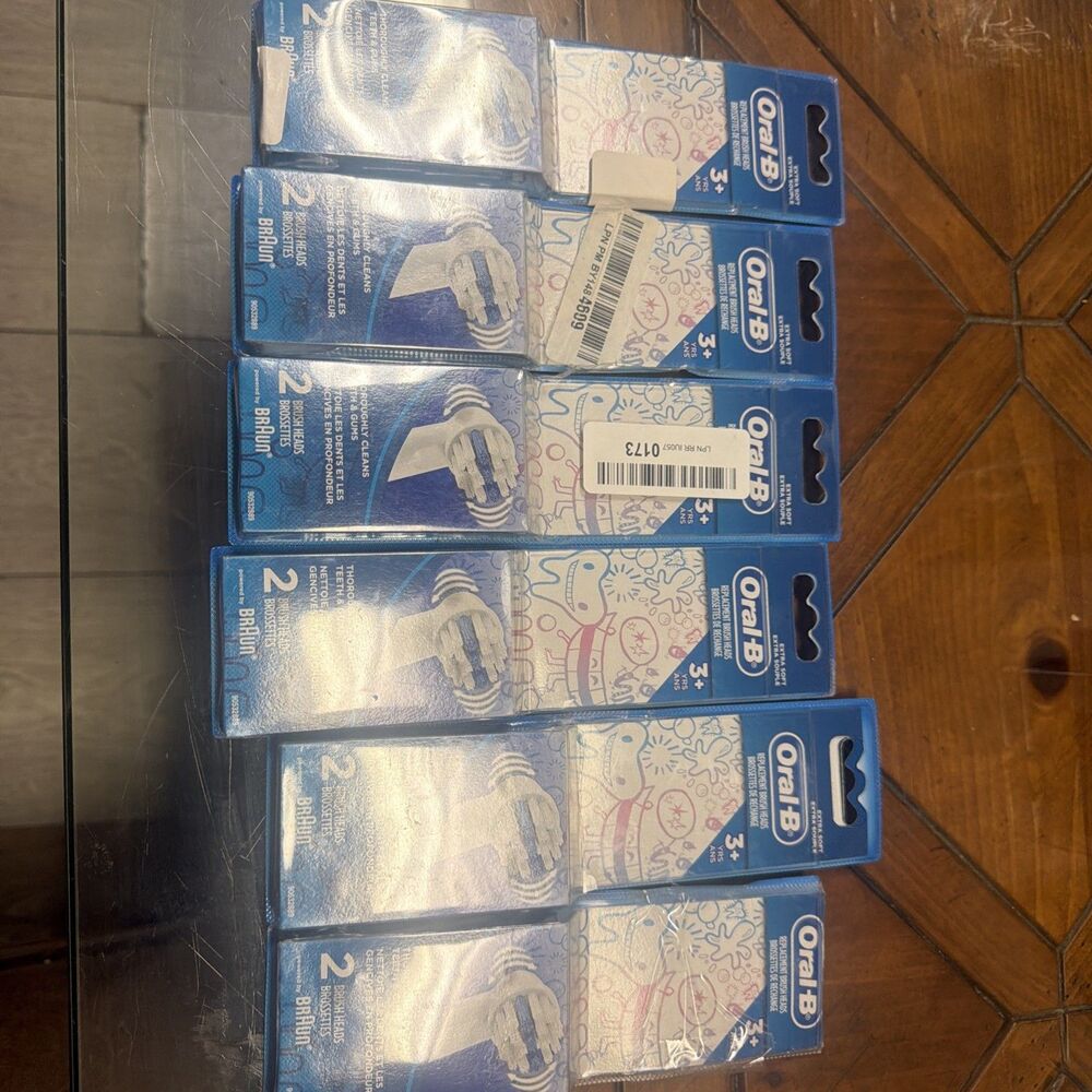 6 Pk Oral -B ~ 2 Replacement Brush Heads Each ~ Extra Soft Bristles ~ FAST SHIP
